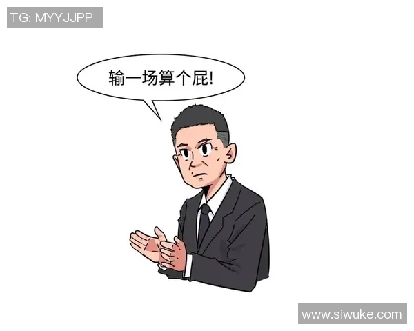 李静回顾足球人生：从青涩球员到教练的心路历程与成长故事